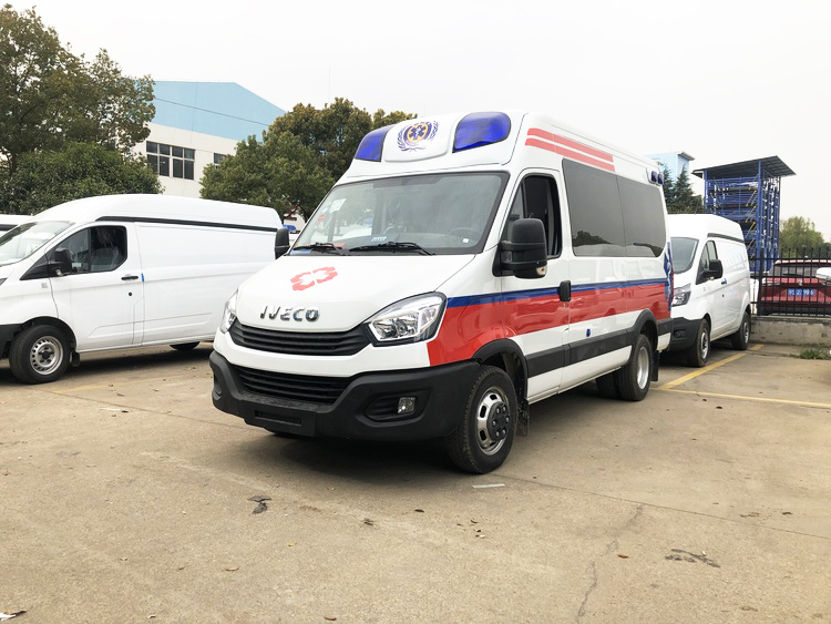 依维柯欧胜救护车
