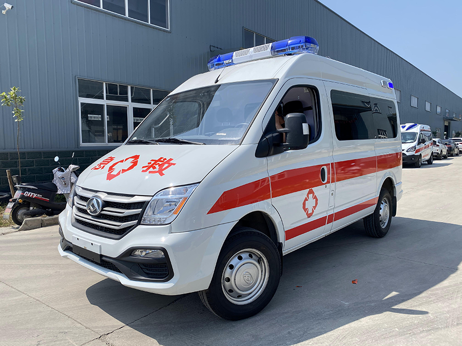 上汽大通V80救护车