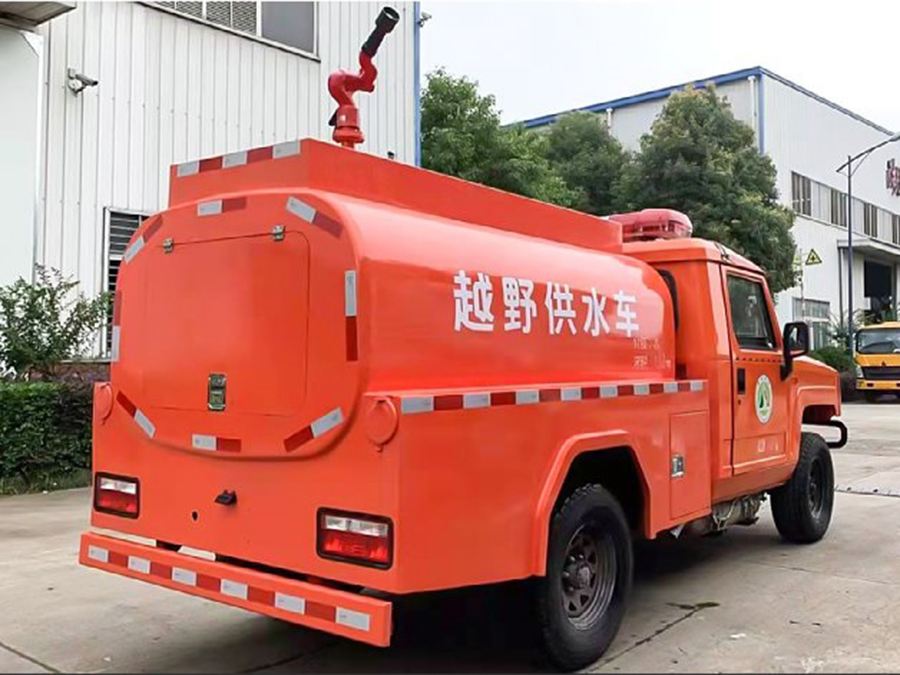 北汽勇士四驱森林消防供水车