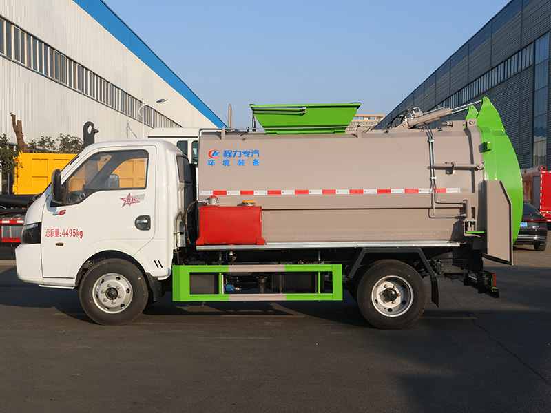东风途逸餐厨垃圾车