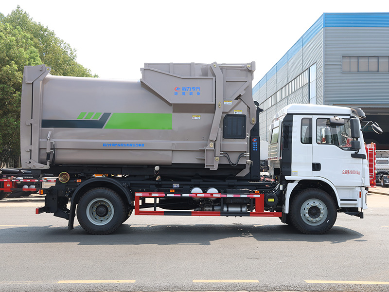 单桥陕汽德龙L3000勾臂垃圾车