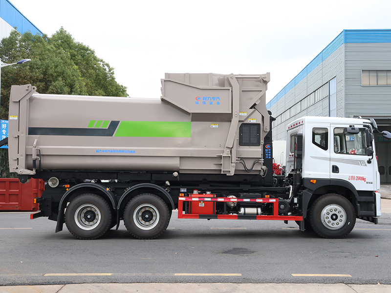 后双桥东风华神T5勾臂垃圾车