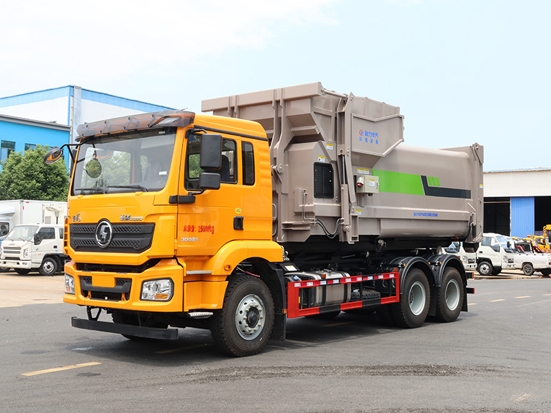 后双桥陕汽德龙M3000勾臂垃圾车