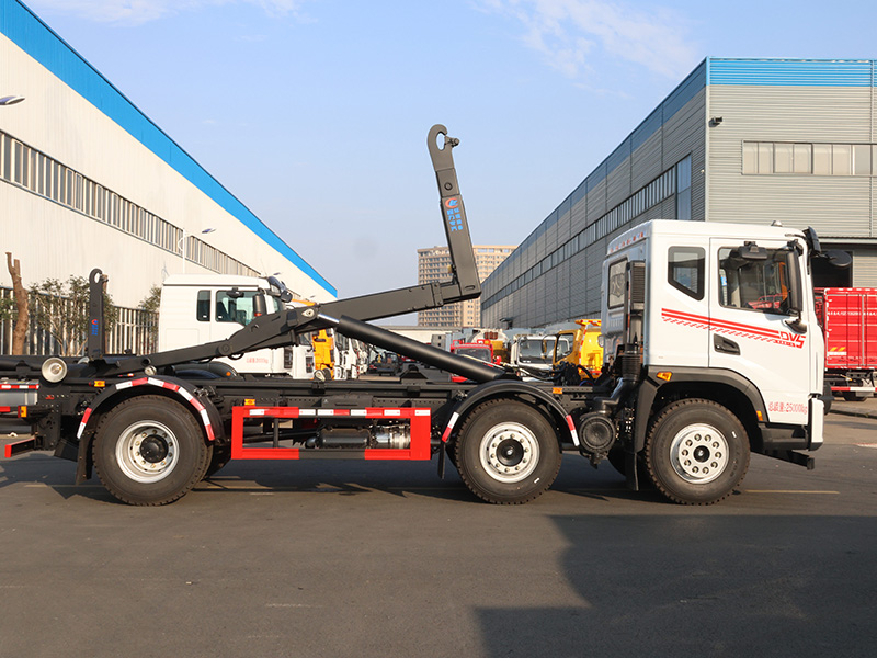 小三轴东风华神DV5勾臂垃圾车