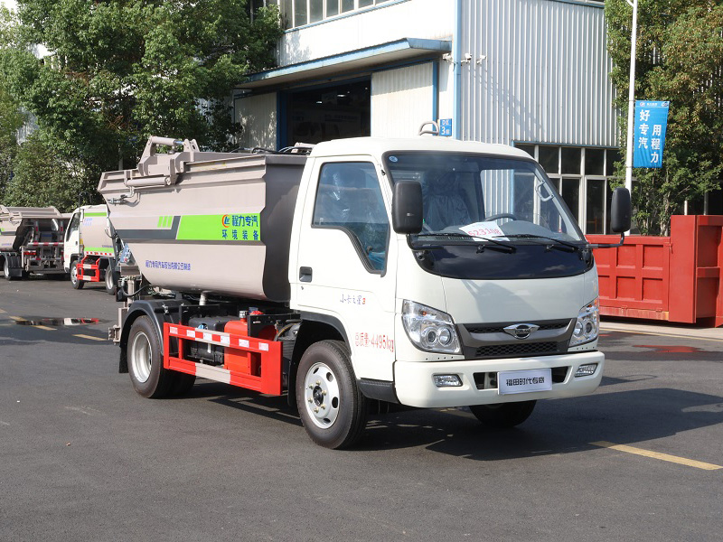 福田小卡之星3后挂垃圾车