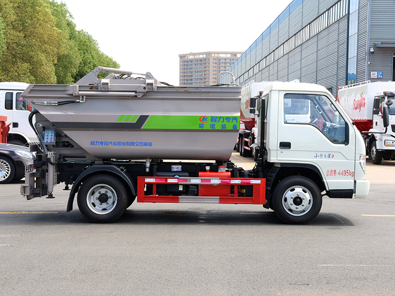 福田小卡之星3后挂垃圾车