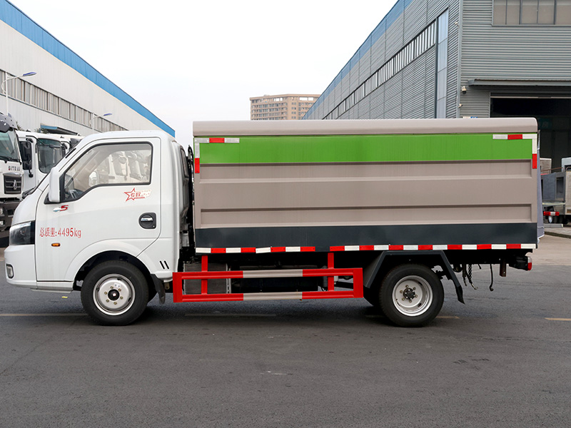 东风途逸柴油密闭桶装垃圾车