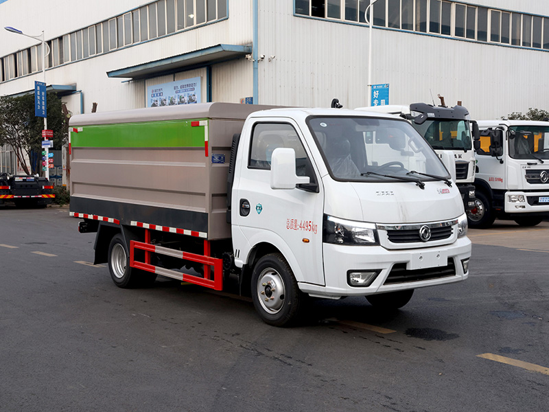 东风途逸柴油密闭桶装垃圾车