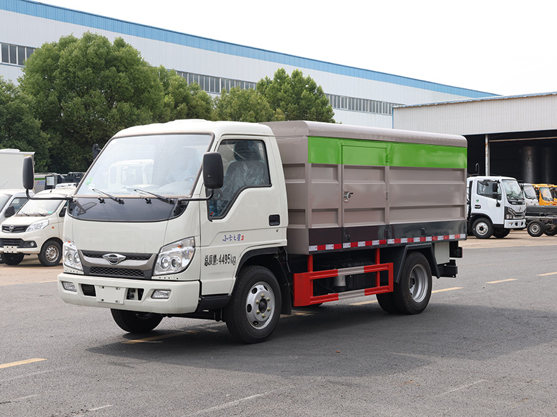 福田小卡之星3密闭桶装垃圾车