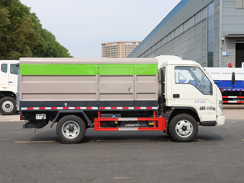 福田小卡之星3密闭桶装垃圾车