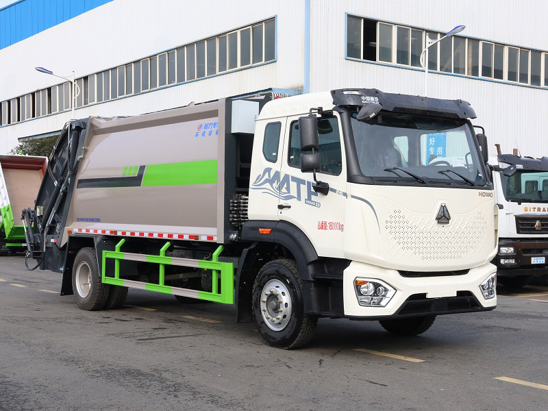 重汽豪沃MATE（新样式）压缩垃圾车