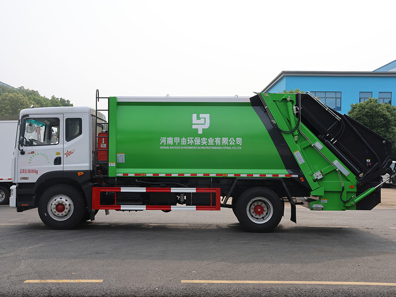 东风多利卡D9（14方带落地斗）压缩垃圾车