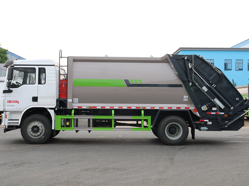 陕汽德龙L3000压缩垃圾车