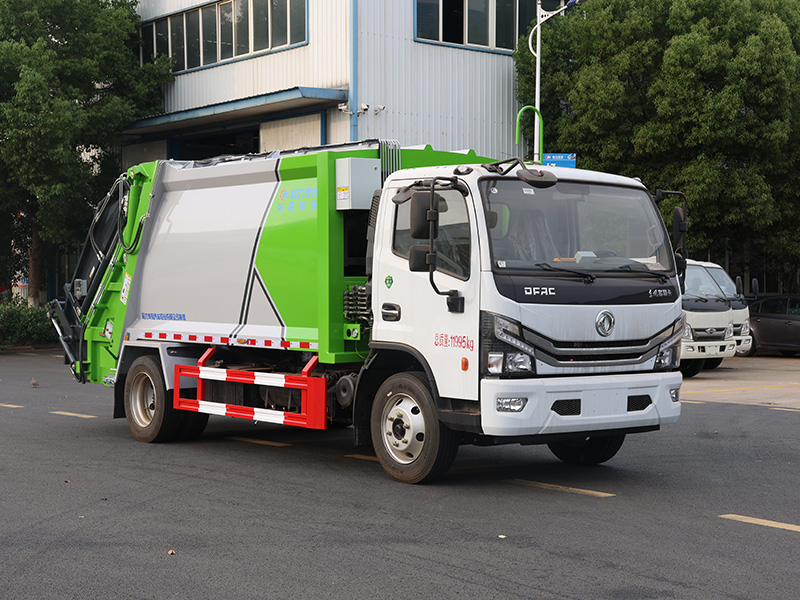 东风多利卡D7（9方常规款定制油漆）压缩垃圾车