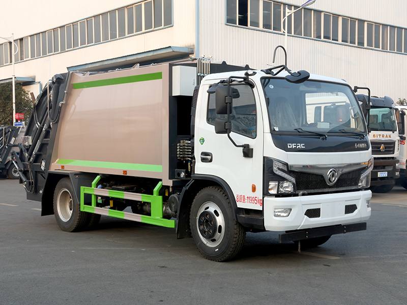 东风福瑞卡F7压缩垃圾车