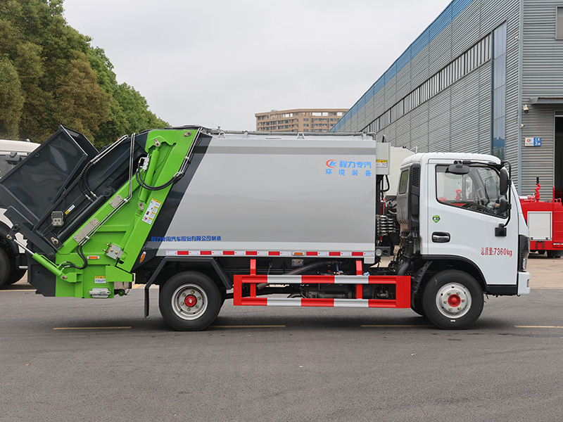 东风多利卡D6（6方带三角斗）压缩垃圾车