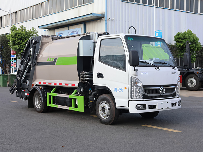 东风小霸王（新样式）压缩垃圾车