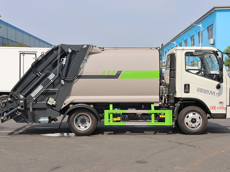 福田领航M5（新样式）压缩垃圾车