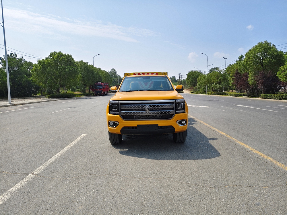 CL5030TFZ6ADZ防撞缓冲车