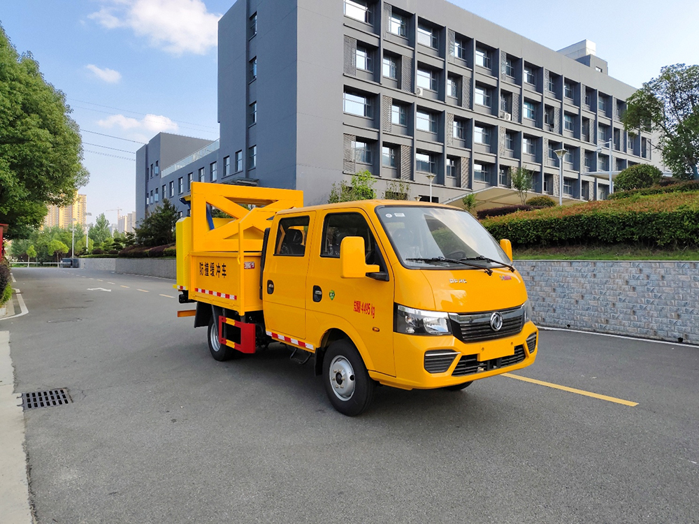 CL5040TFZ6ADZ  防撞缓冲车